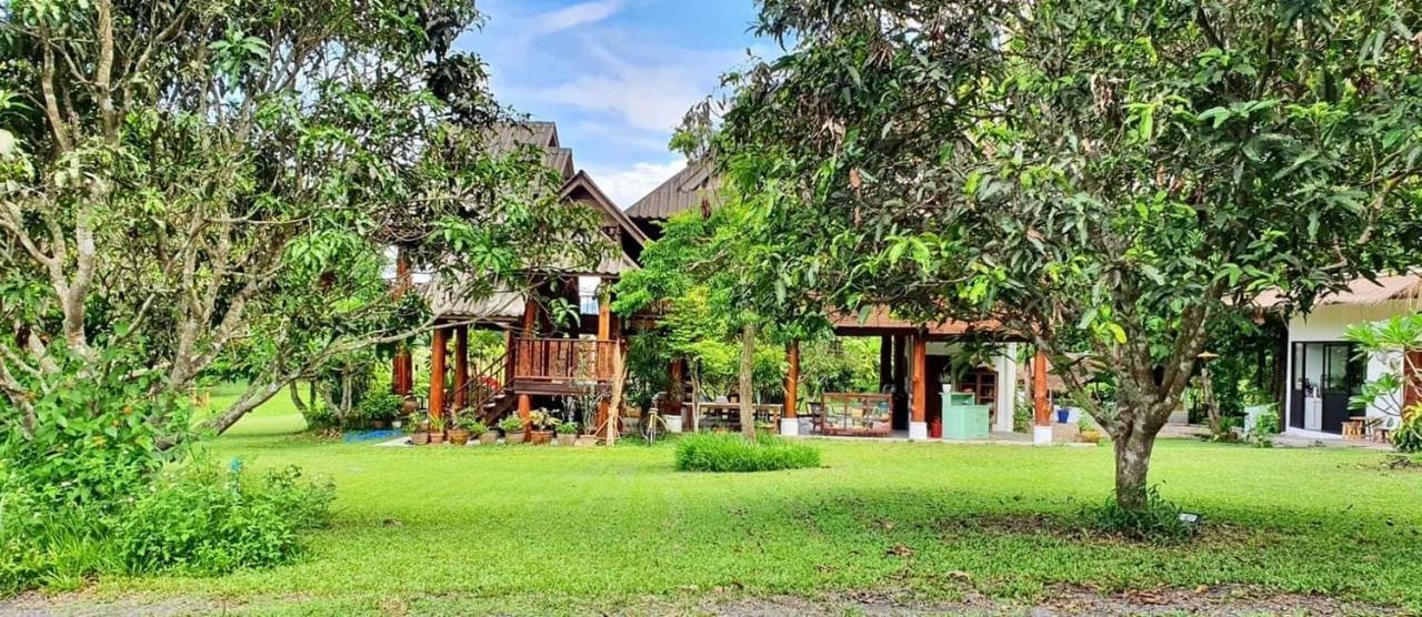 La Maison - Chiangmai Mae Taeng Esterno foto